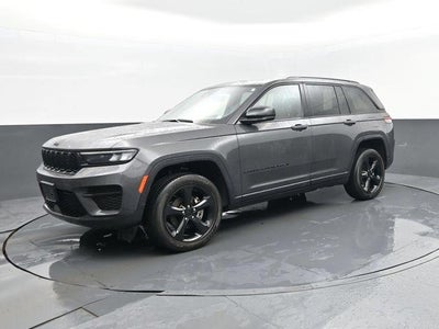 2023 Jeep Grand Cherokee 4X4 Laredo X 4DR SUV