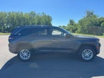2023 Grand Cherokee Thumbnail 6
