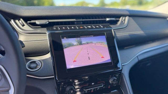 2023 Jeep Grand Cherokee Laredo X