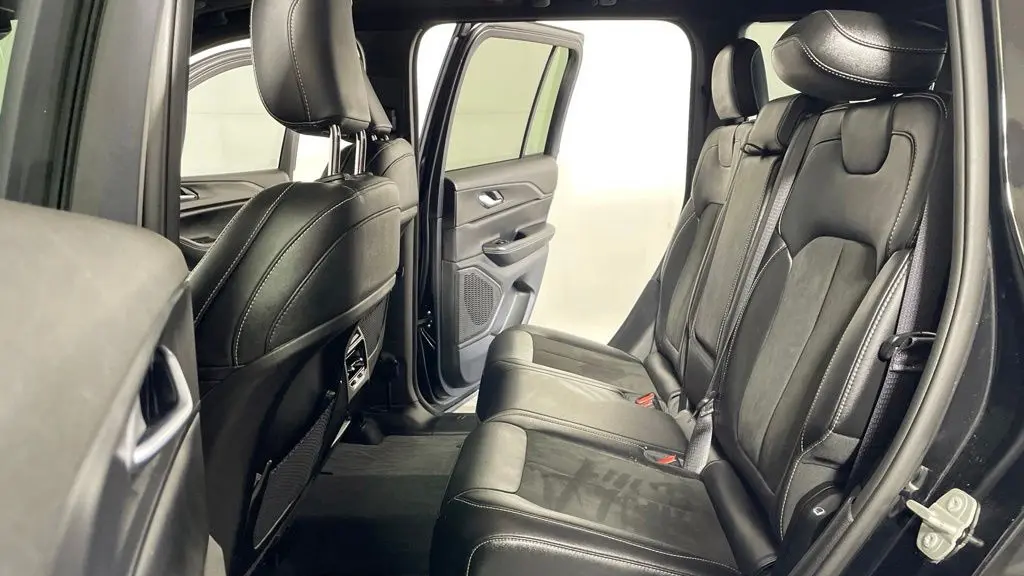 2023 Jeep Grand Cherokee Laredo X