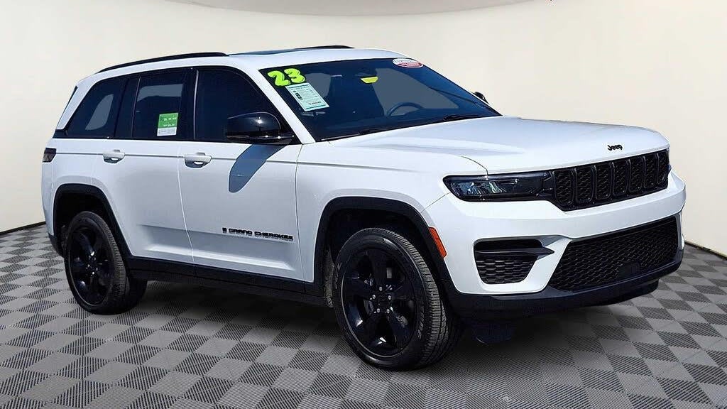 Preowned 2023 Jeep Grand Cherokee Laredo X for Sale