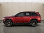 2024 Grand Cherokee Thumbnail 2