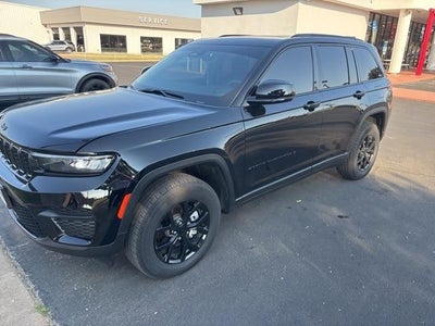 2024 Jeep Grand Cherokee 4X4 Laredo 4DR SUV