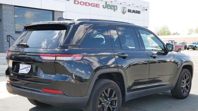 2024 Jeep Grand Cherokee Laredo