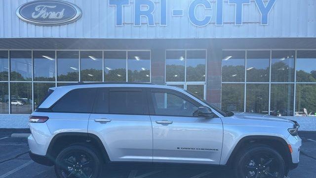 2024 Jeep Grand Cherokee Laredo X