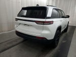 2025 Grand Cherokee Thumbnail 3