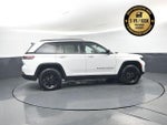 2025 Grand Cherokee Thumbnail 6
