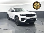 2025 Grand Cherokee Thumbnail 3