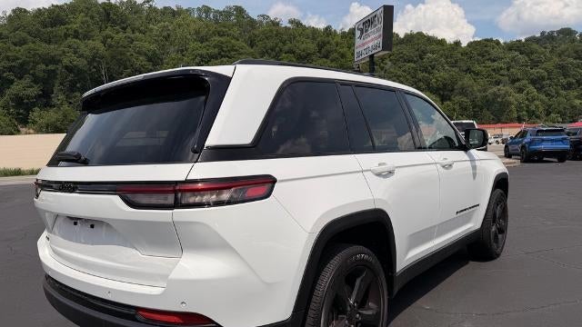 2025 Jeep Grand Cherokee Altitude