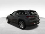 2025 Grand Cherokee Thumbnail 3