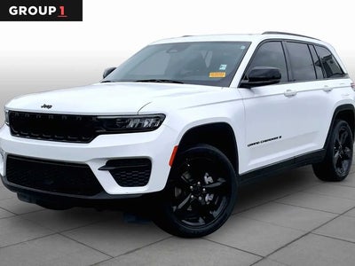 2022 Jeep Grand Cherokee 4X4 Altitude 4DR SUV (midyear Release)
