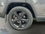2023 Grand Cherokee Thumbnail 10