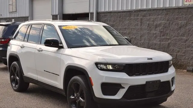 2023 Jeep Grand Cherokee Altitude X