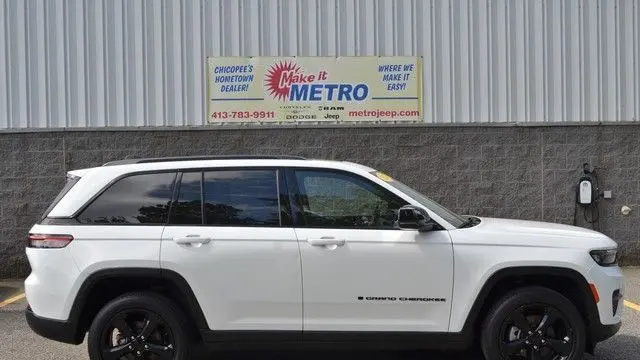 2023 Jeep Grand Cherokee Altitude X