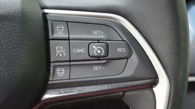 2023 Jeep Grand Cherokee Altitude X