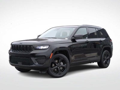 2023 Jeep Grand Cherokee 4X4 Laredo X 4DR SUV