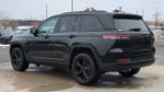 2023 Grand Cherokee Thumbnail 3