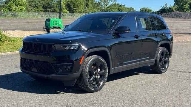 Preowned 2023 Jeep Grand Cherokee Laredo X for Sale