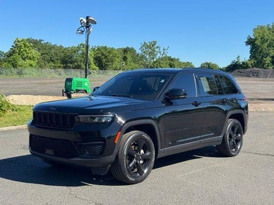 2023 Jeep Grand Cherokee 4X4 Laredo X 4DR SUV