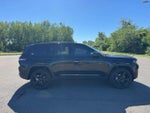 2023 Grand Cherokee Thumbnail 6