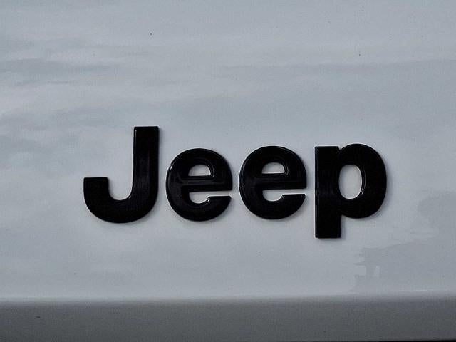 2023 Jeep Cherokee - $30,888