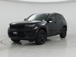 2023 Grand Cherokee Thumbnail 4