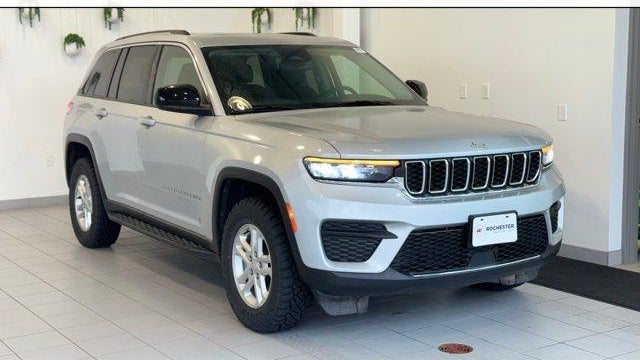 Preowned 2023 Jeep Grand Cherokee Altitude for Sale