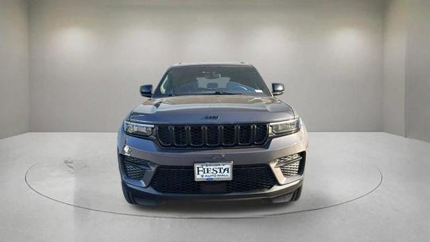 2023 Jeep Grand Cherokee Laredo X