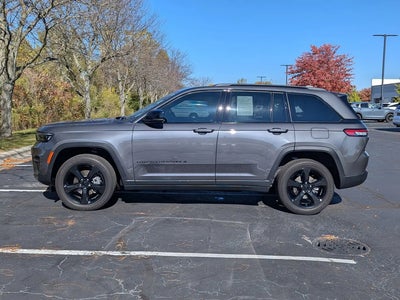 2023 Jeep Grand Cherokee 4X4 Laredo 4DR SUV
