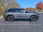 2023 Grand Cherokee Thumbnail 7