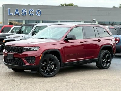 Photo of a 2023 Jeep Grand Cherokee 4X4 Laredo 4DR SUV for sale