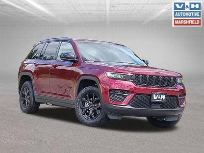2024 Jeep Grand Cherokee 4X4 Laredo 4DR SUV