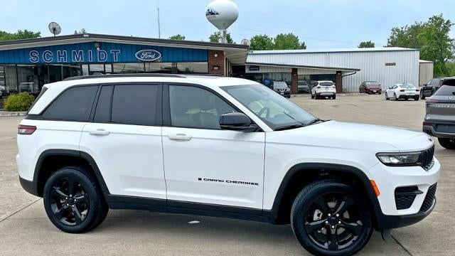 2024 Jeep Grand Cherokee Laredo