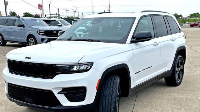 2024 Jeep Grand Cherokee Laredo