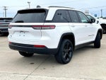 2024 Grand Cherokee Thumbnail 4