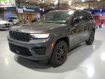 2024 Grand Cherokee Thumbnail 1