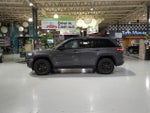 2024 Grand Cherokee Thumbnail 11