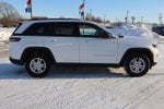 2024 Grand Cherokee Thumbnail 4