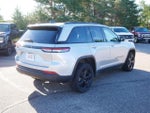 2024 Grand Cherokee Thumbnail 5