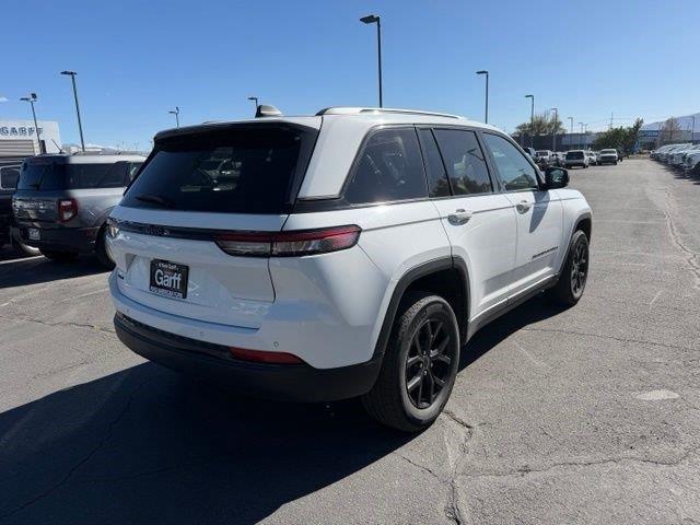2025 Jeep Cherokee - $32,562