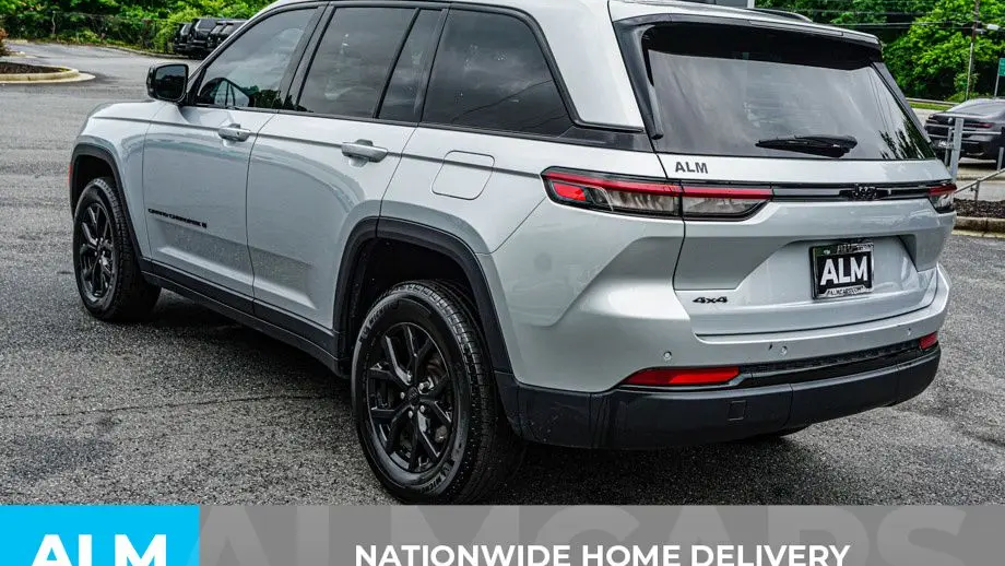 2025 Jeep Grand Cherokee Altitude
