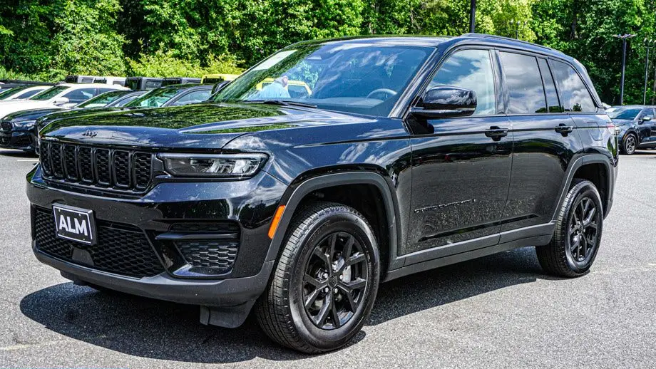 2025 Jeep Grand Cherokee Altitude