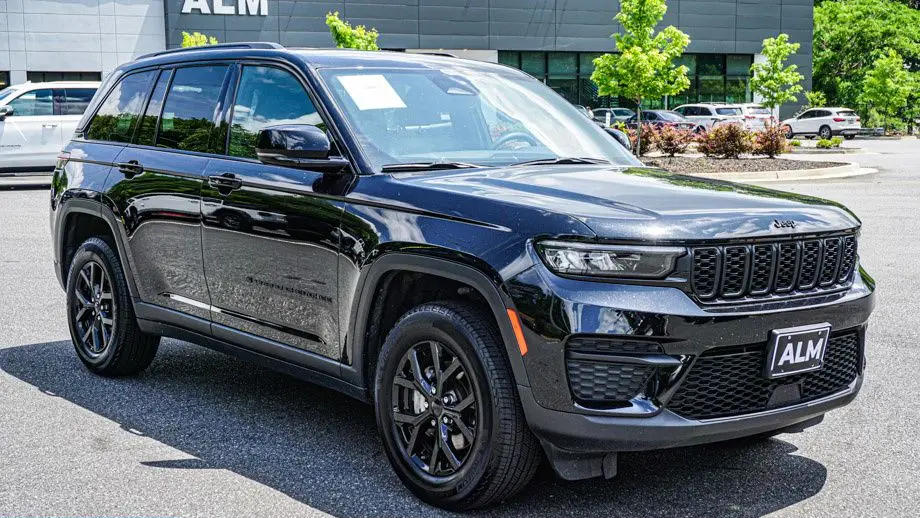 2025 Jeep Grand Cherokee Altitude
