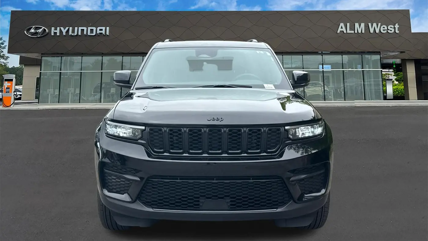 2025 Jeep Grand Cherokee Altitude