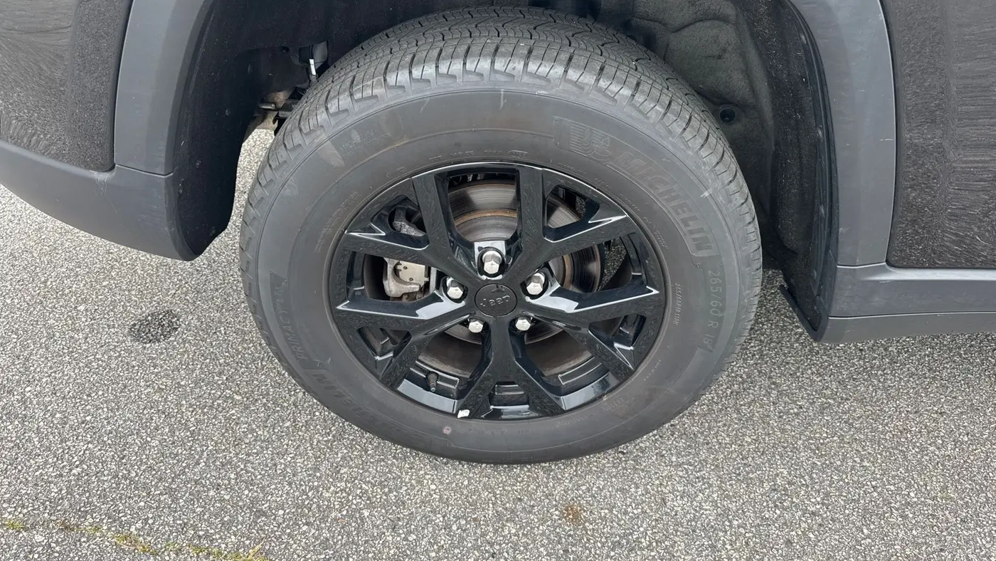 2025 Jeep Grand Cherokee Altitude