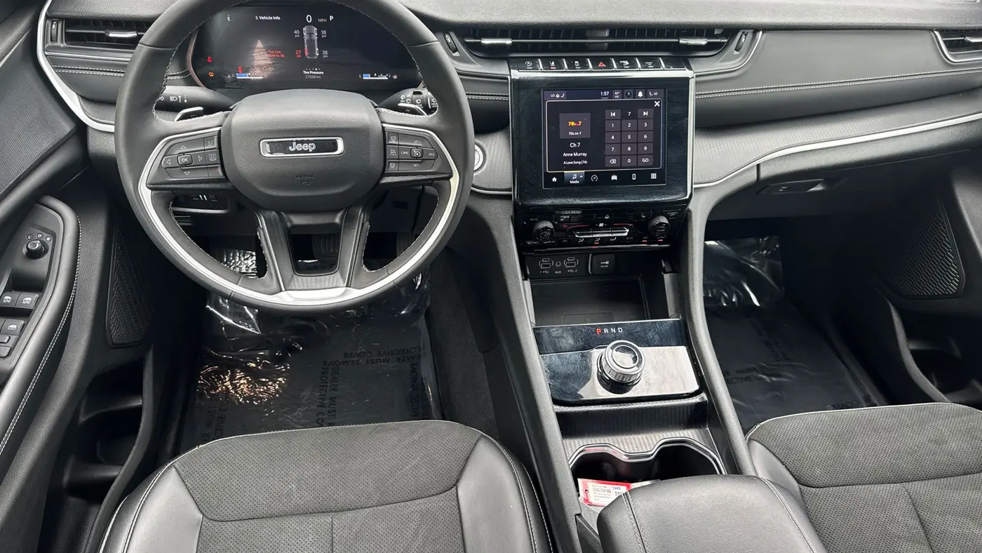 2025 Jeep Grand Cherokee Altitude