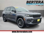 2025 Grand Cherokee Thumbnail 1