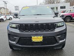 2025 Grand Cherokee Thumbnail 2