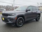 2025 Grand Cherokee Thumbnail 3