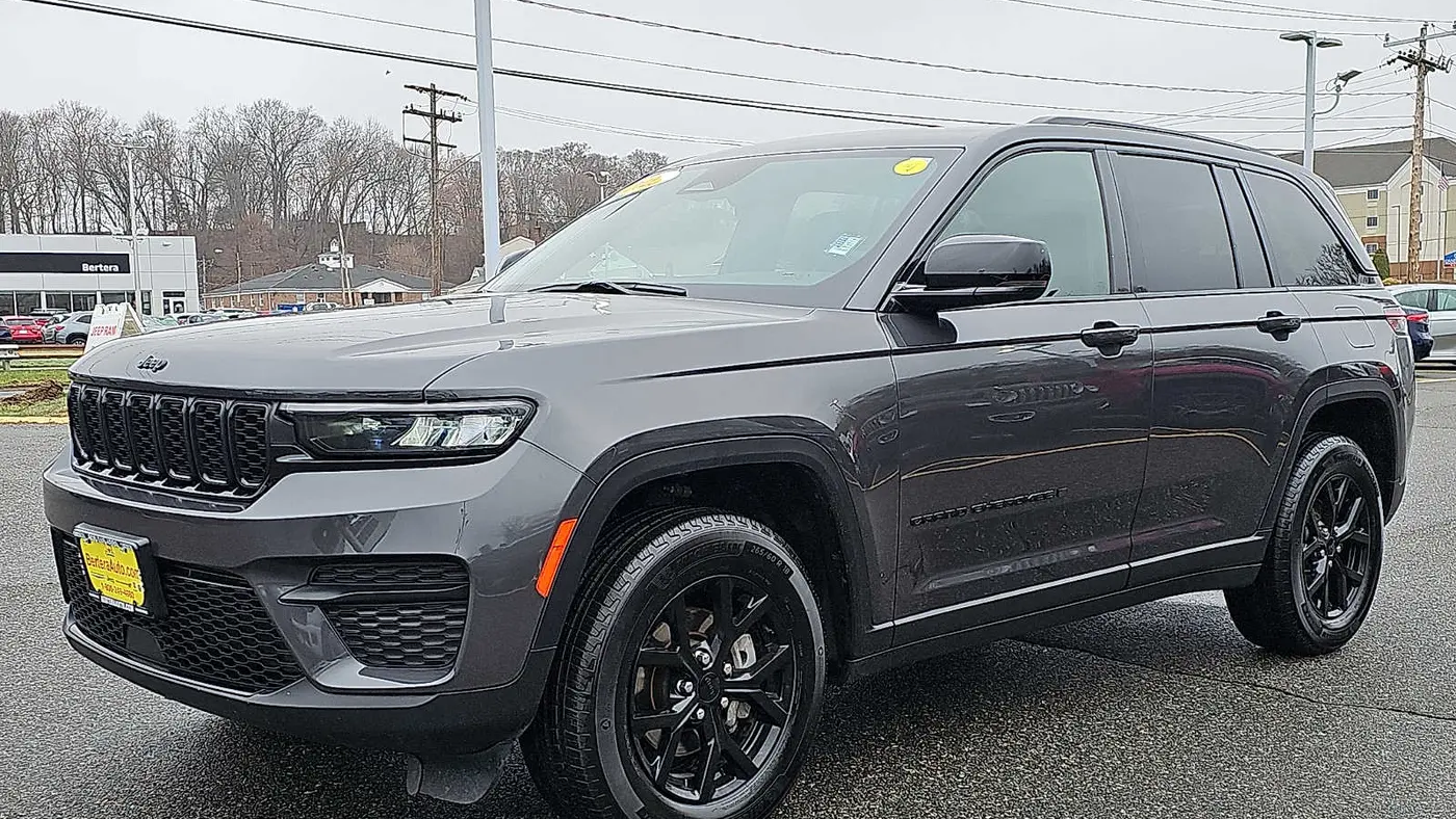 2025 Jeep Grand Cherokee Altitude X